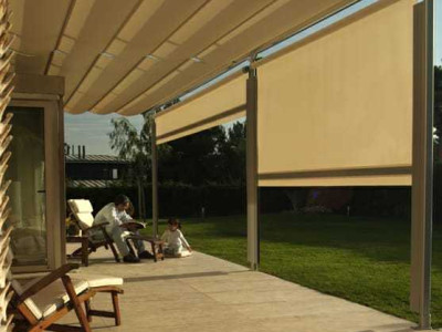 Toldo cobertura com toldos verticais
